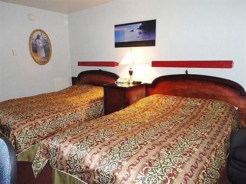 Imperial Fireside Motel 2*