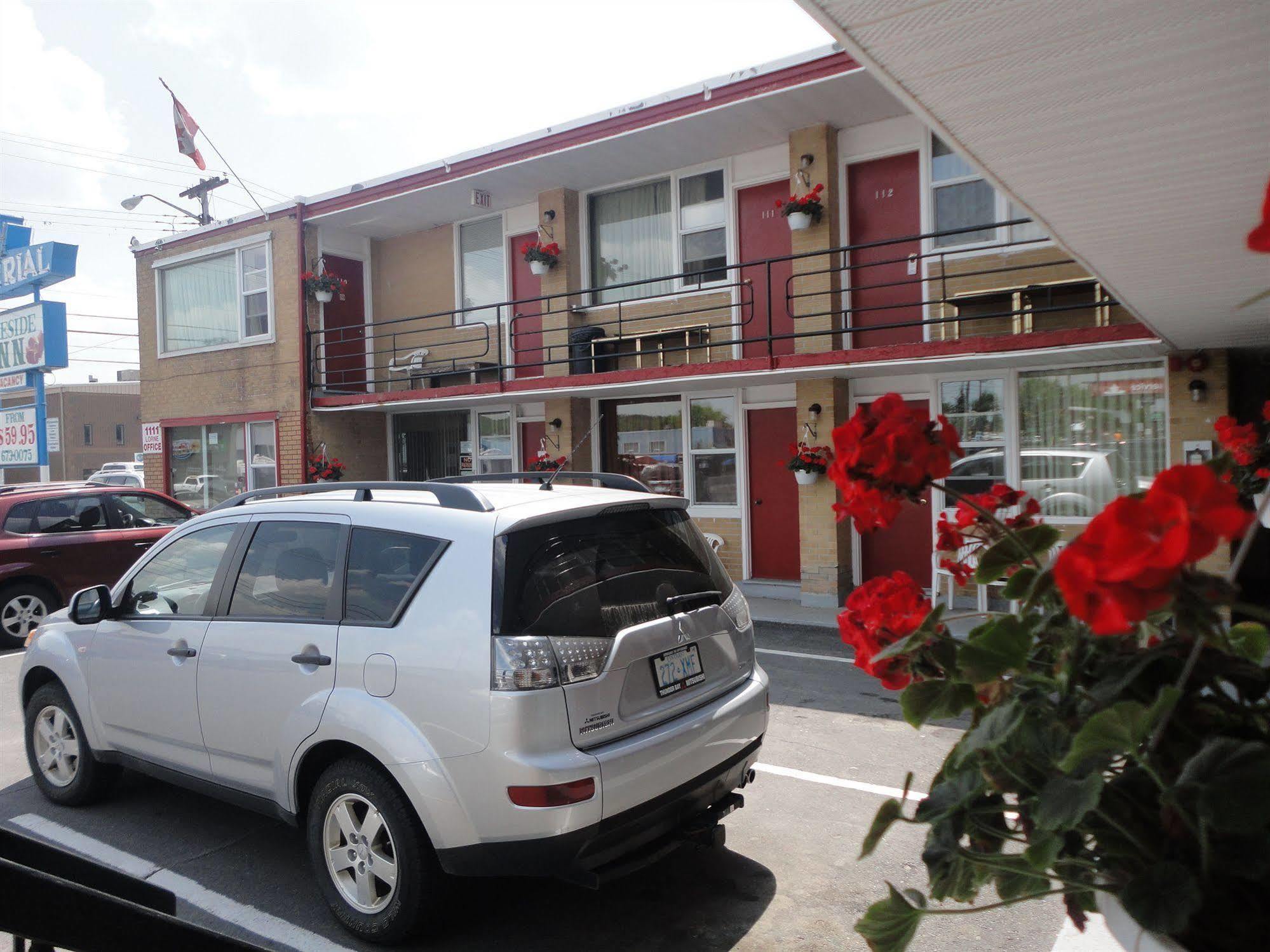 Imperial Fireside Motel