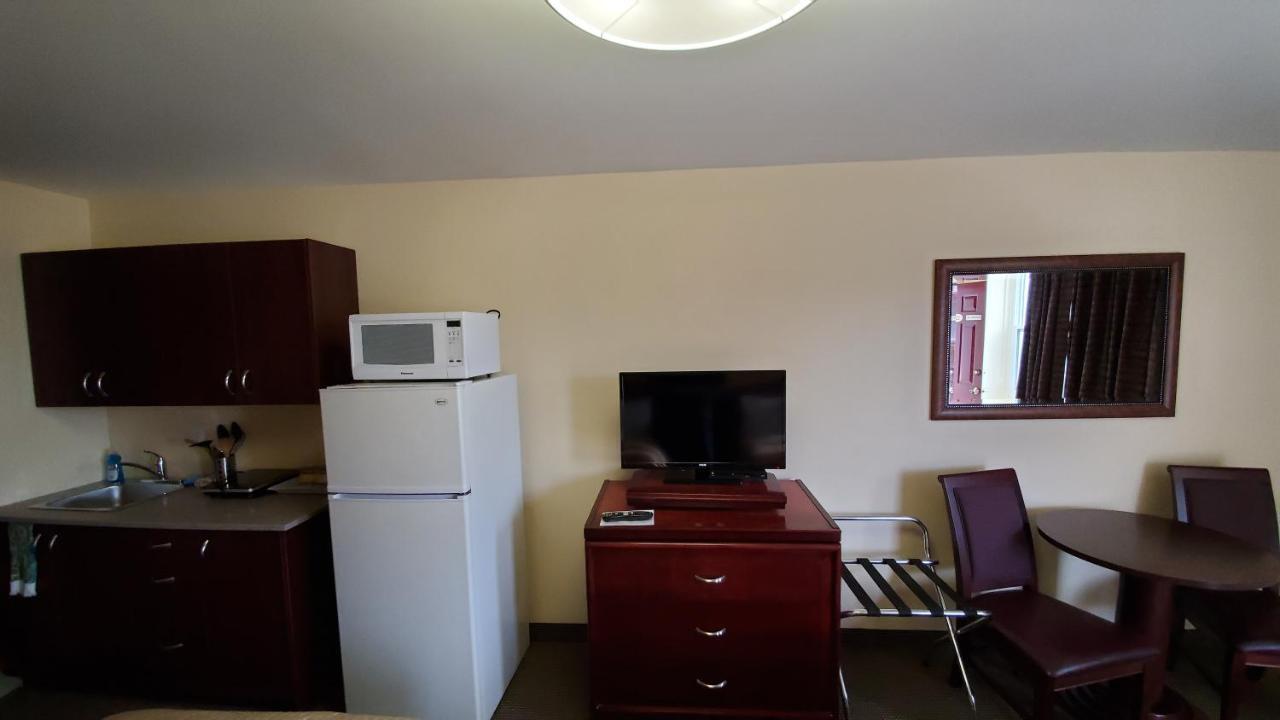 Imperial Fireside Motel